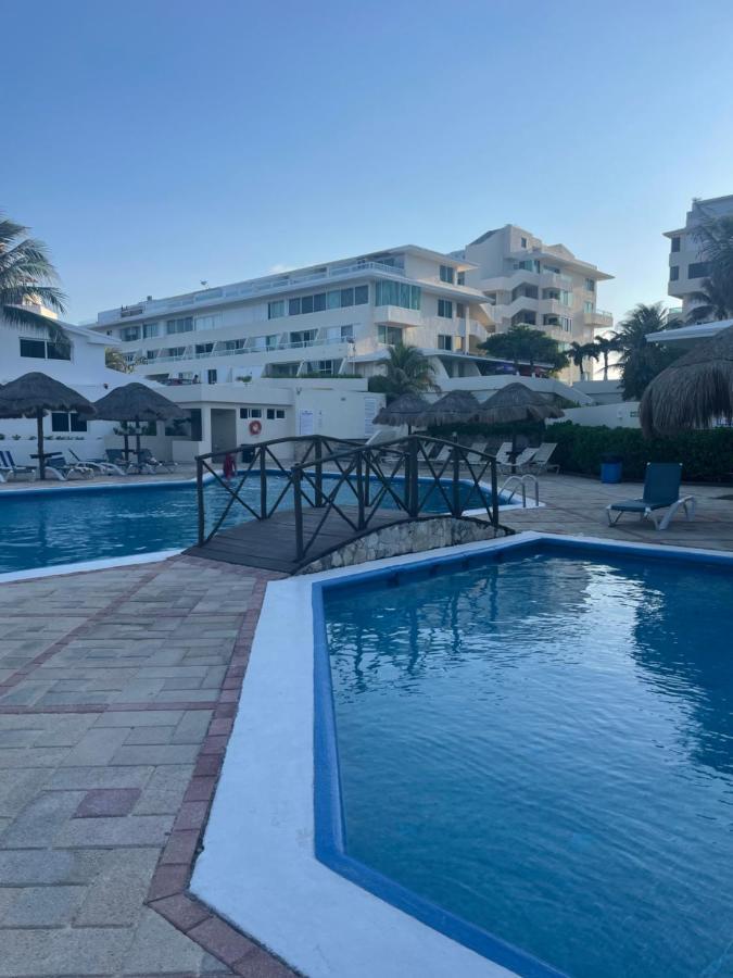 Suite Brisas Cancún Esterno foto